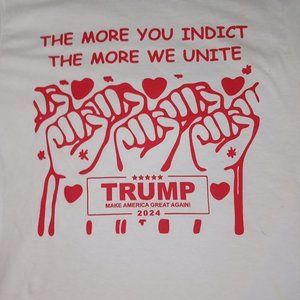 TRUMP 2024 Tee Shirt Red Print on White tees S,M,L,XL